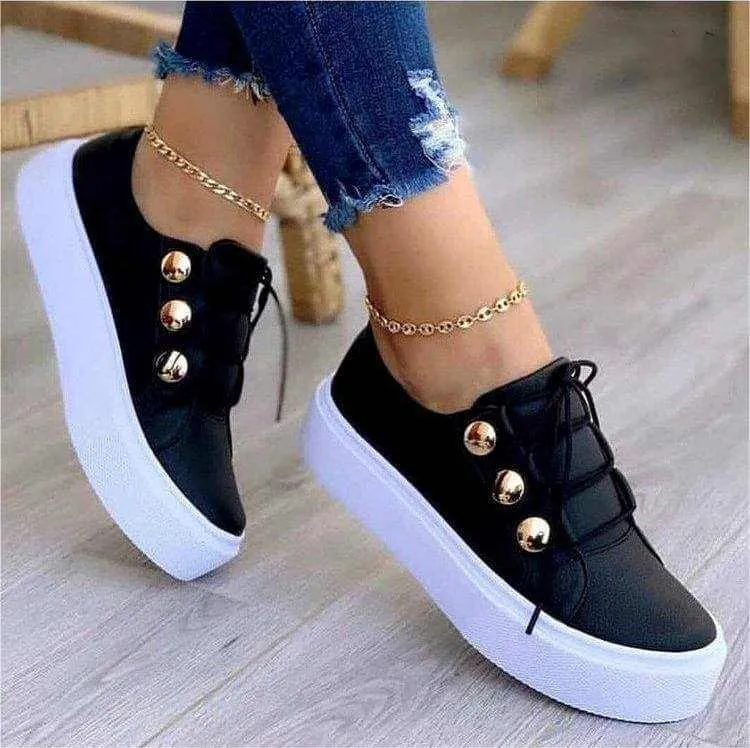 Glow Chic's Casual Lace-up Flat Sneakers