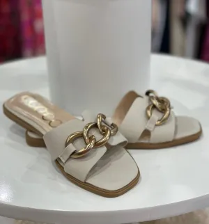 Miley Sandal With Chain Detail- Cream