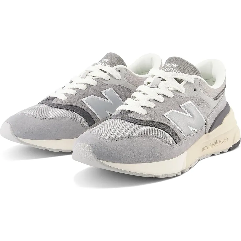 New Balance Men's 997R Shoe in Shadow Grey with Rain Cloud