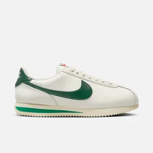 Nike Women's Cortez Gorge Green