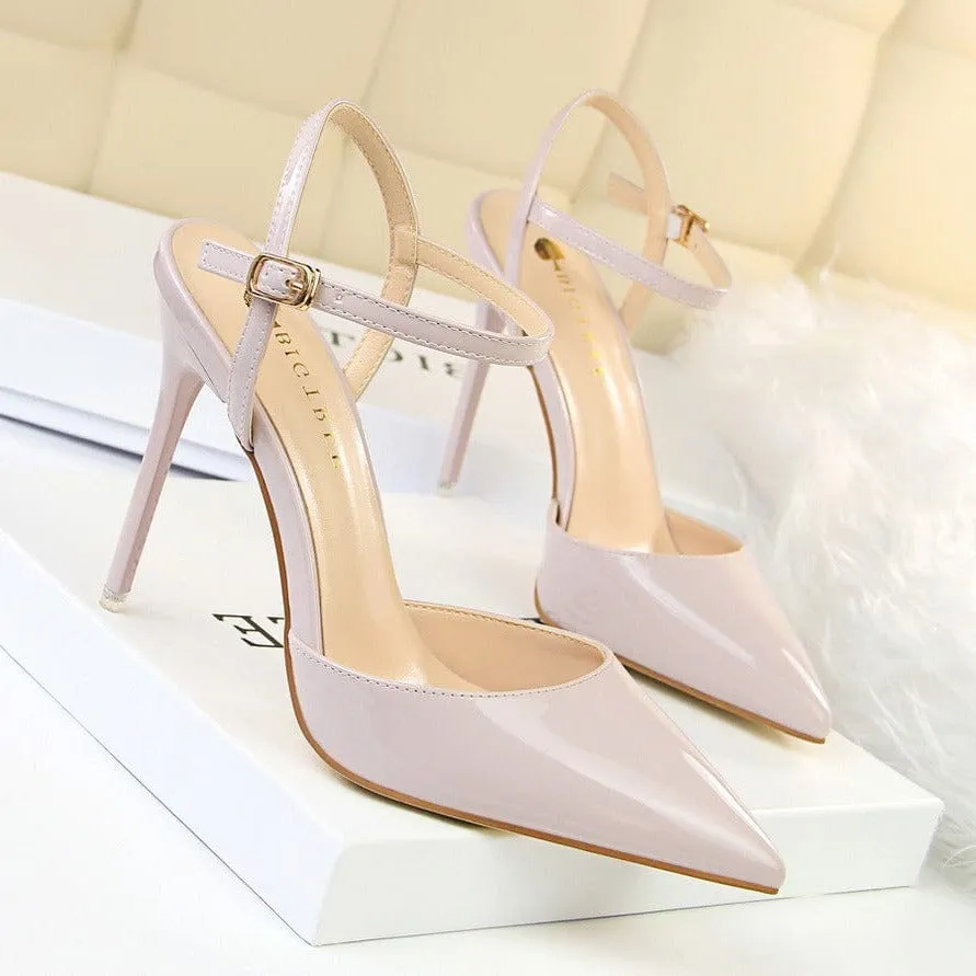 Point Toe Ultra High Pumps