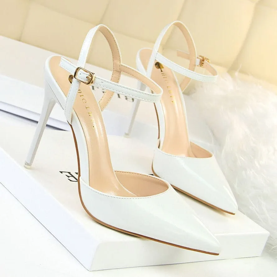 Point Toe Ultra High Pumps