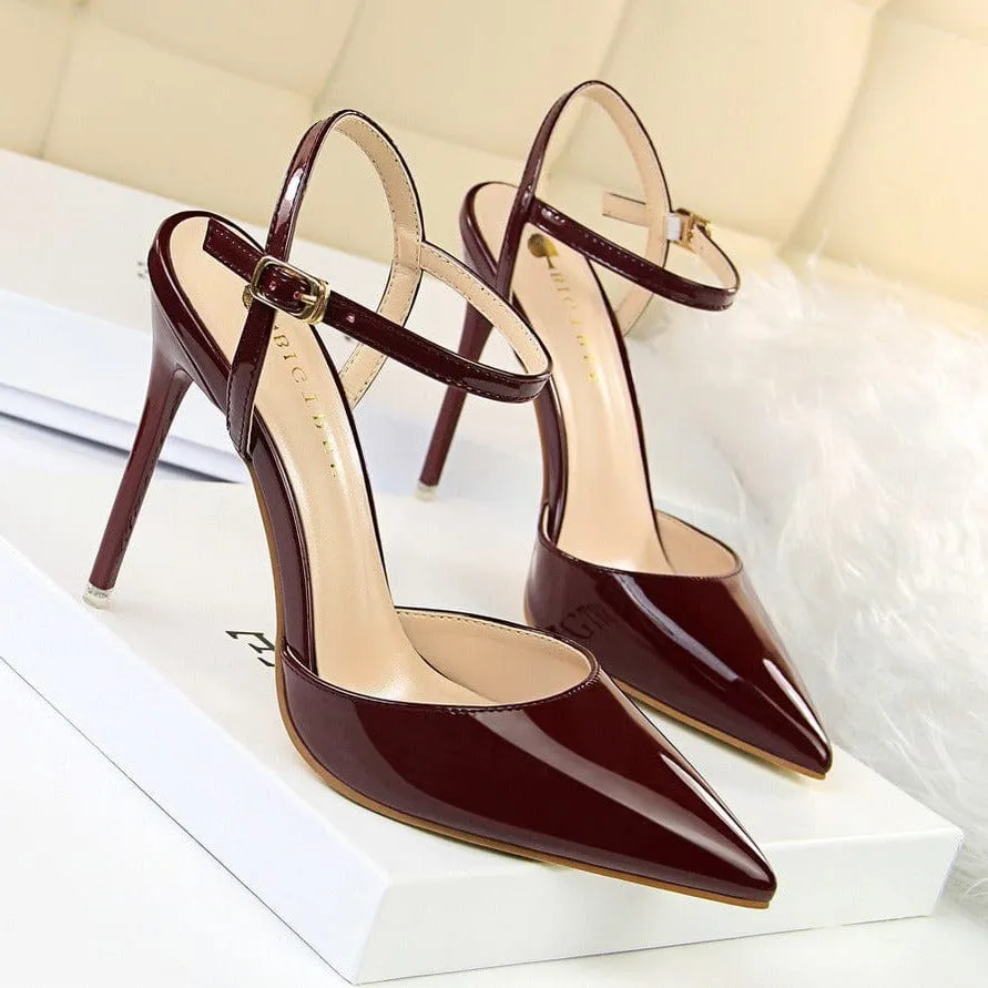 Point Toe Ultra High Pumps