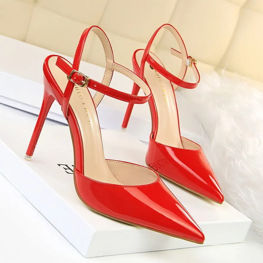 Point Toe Ultra High Pumps