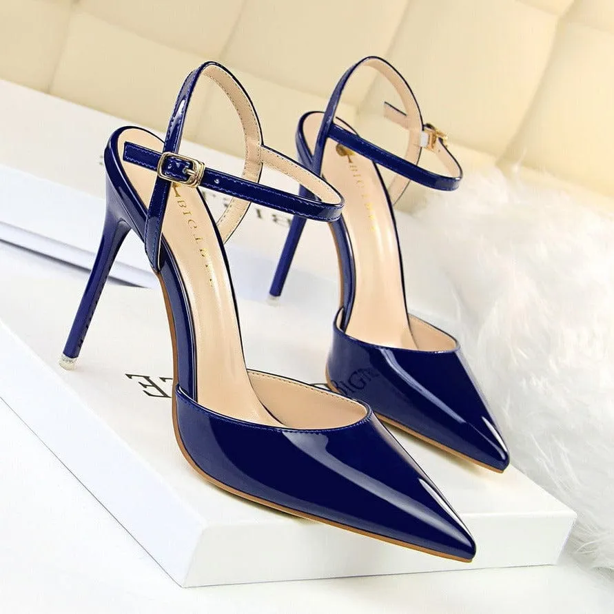 Point Toe Ultra High Pumps