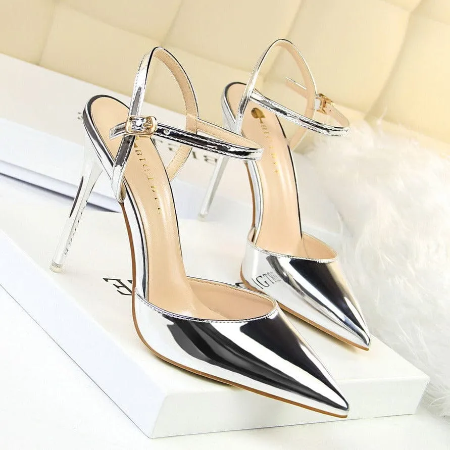 Point Toe Ultra High Pumps