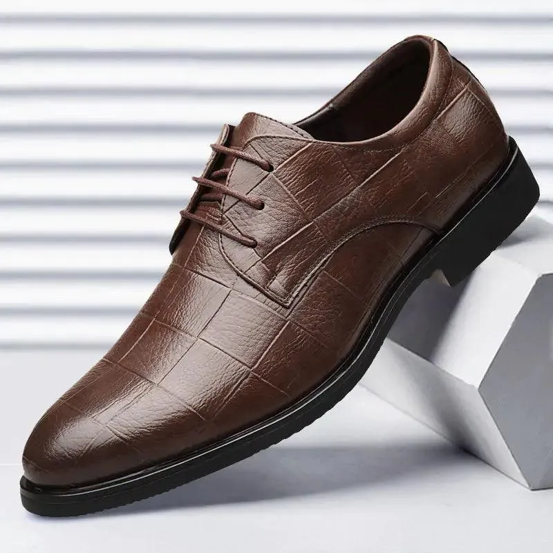 WILSON - Thick-soled Laced Up Shoes