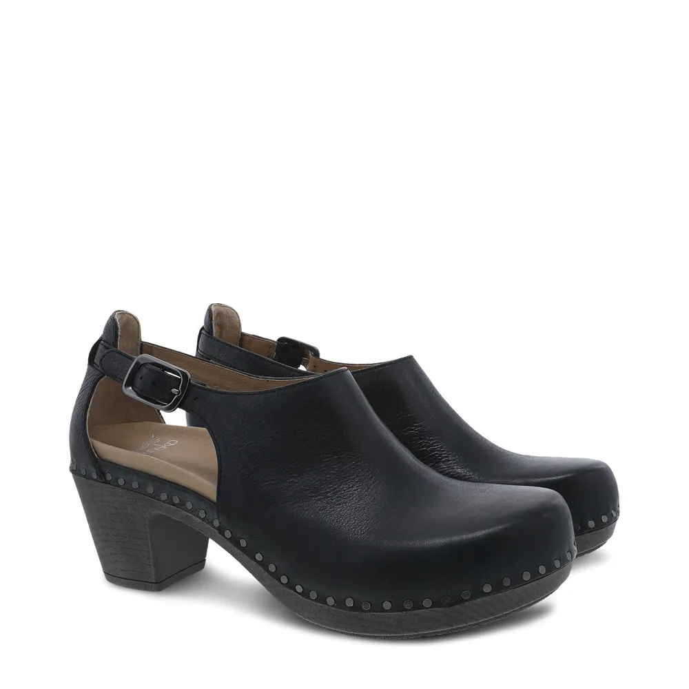 Women's Dansko Sassy Color: Black Milled Burnished