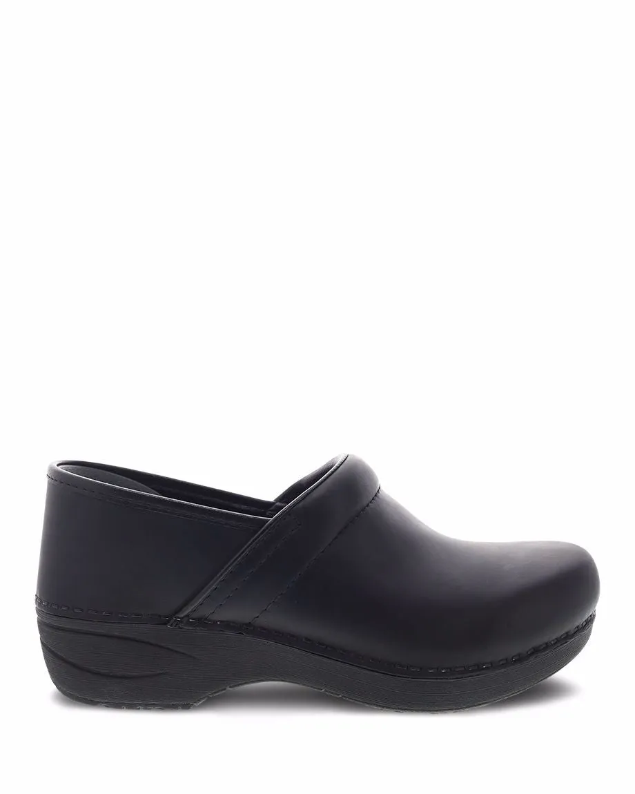 Women's Dansko XP 2.0 Color: Black Waterproof Pull Up (WIDE WIDTH)